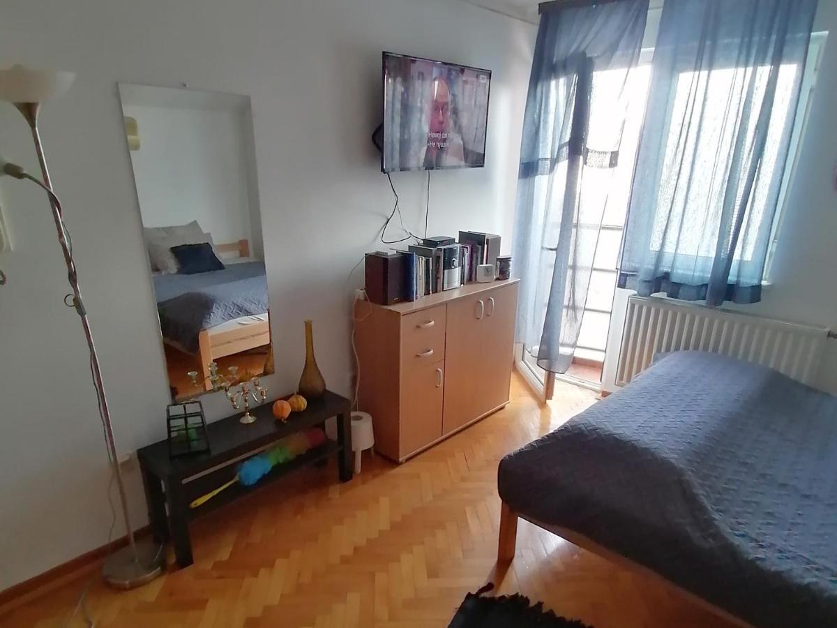 Apartamento Mansarda Kraljevo Exterior foto
